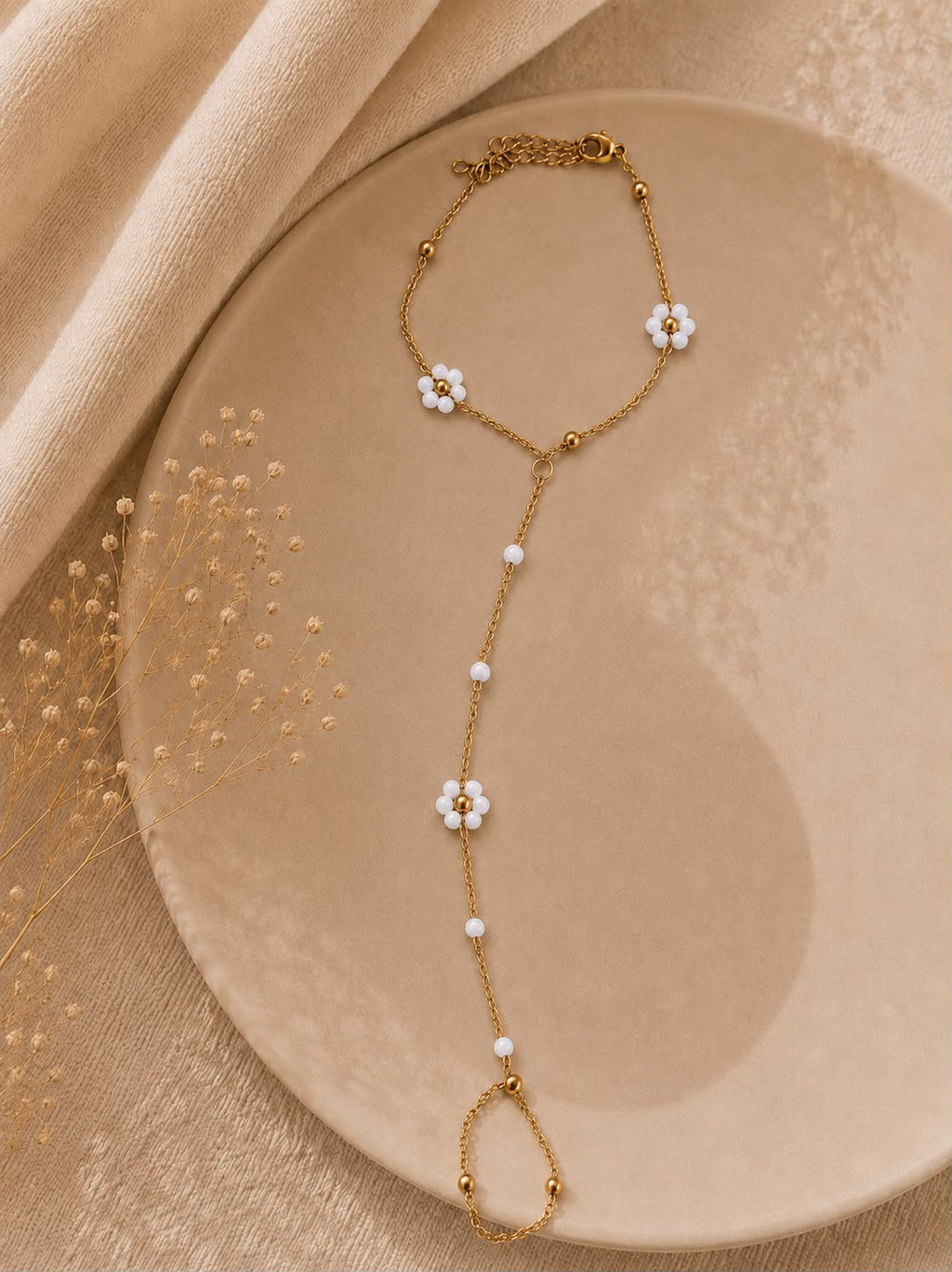 Bracelet de main « Nacre »