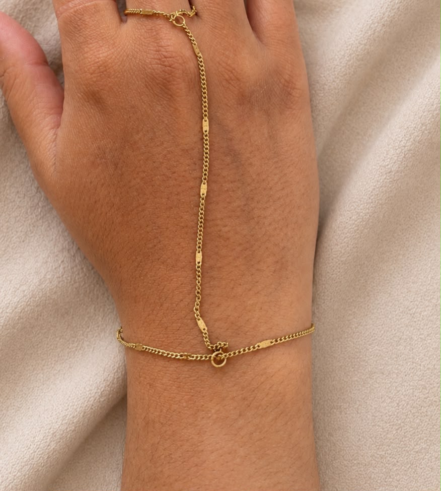 Bracelet de main « Romance »