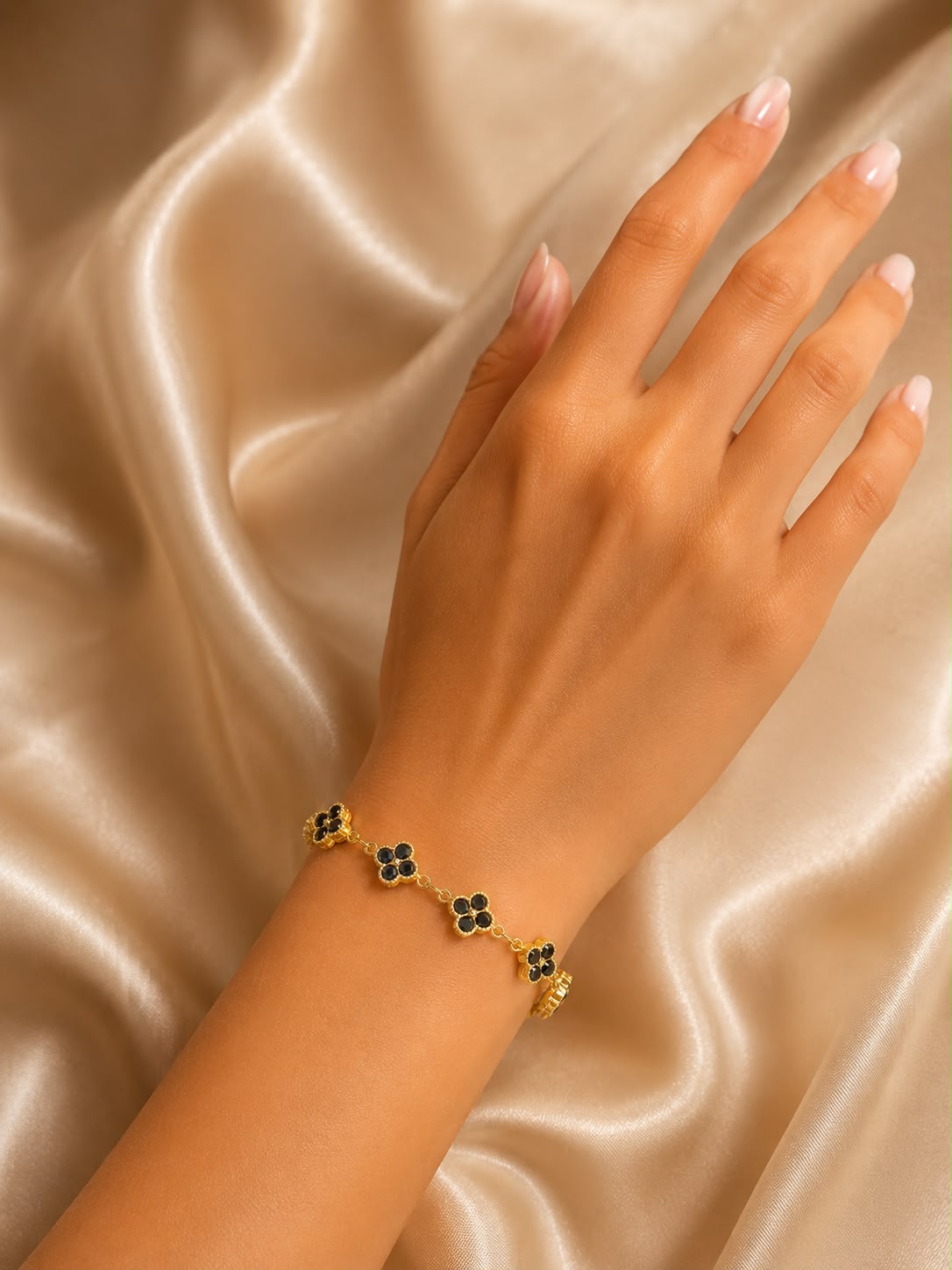 Bracelet Fleurs Noires